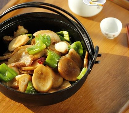 比肉好吃的素菜，幹鍋杏鮑菇，健康美味的家常素菜菜譜