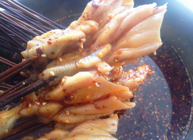 四川特色小吃，看起來很有油吃起來很香