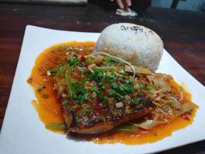 四川特色烤魚飯技術91视频安全网站中心哪裏好？如何炒製底料